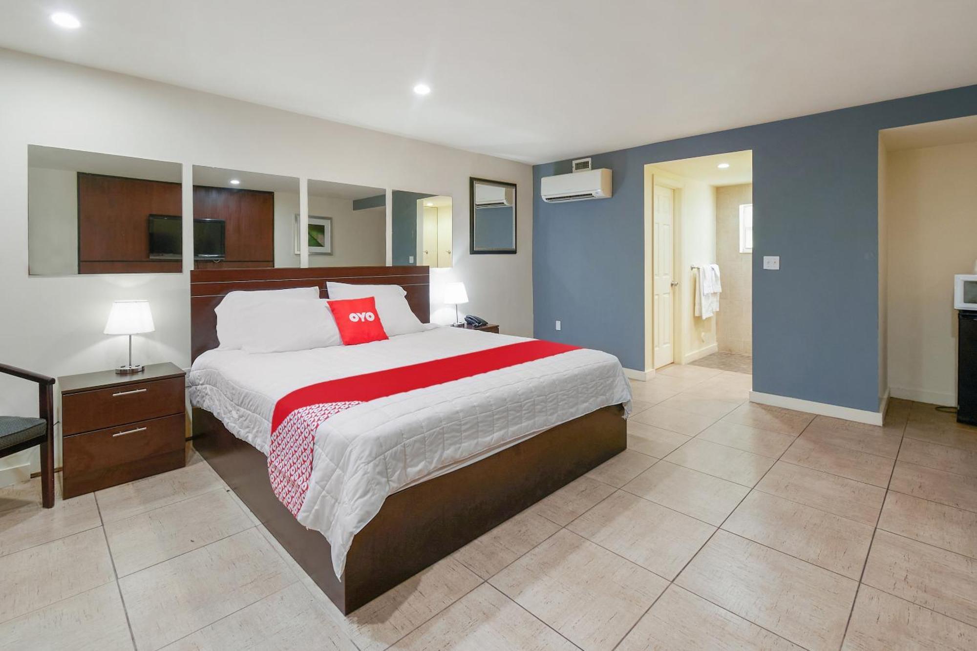 Oyo Hotel Coral Gables - Miami Airport Dış mekan fotoğraf