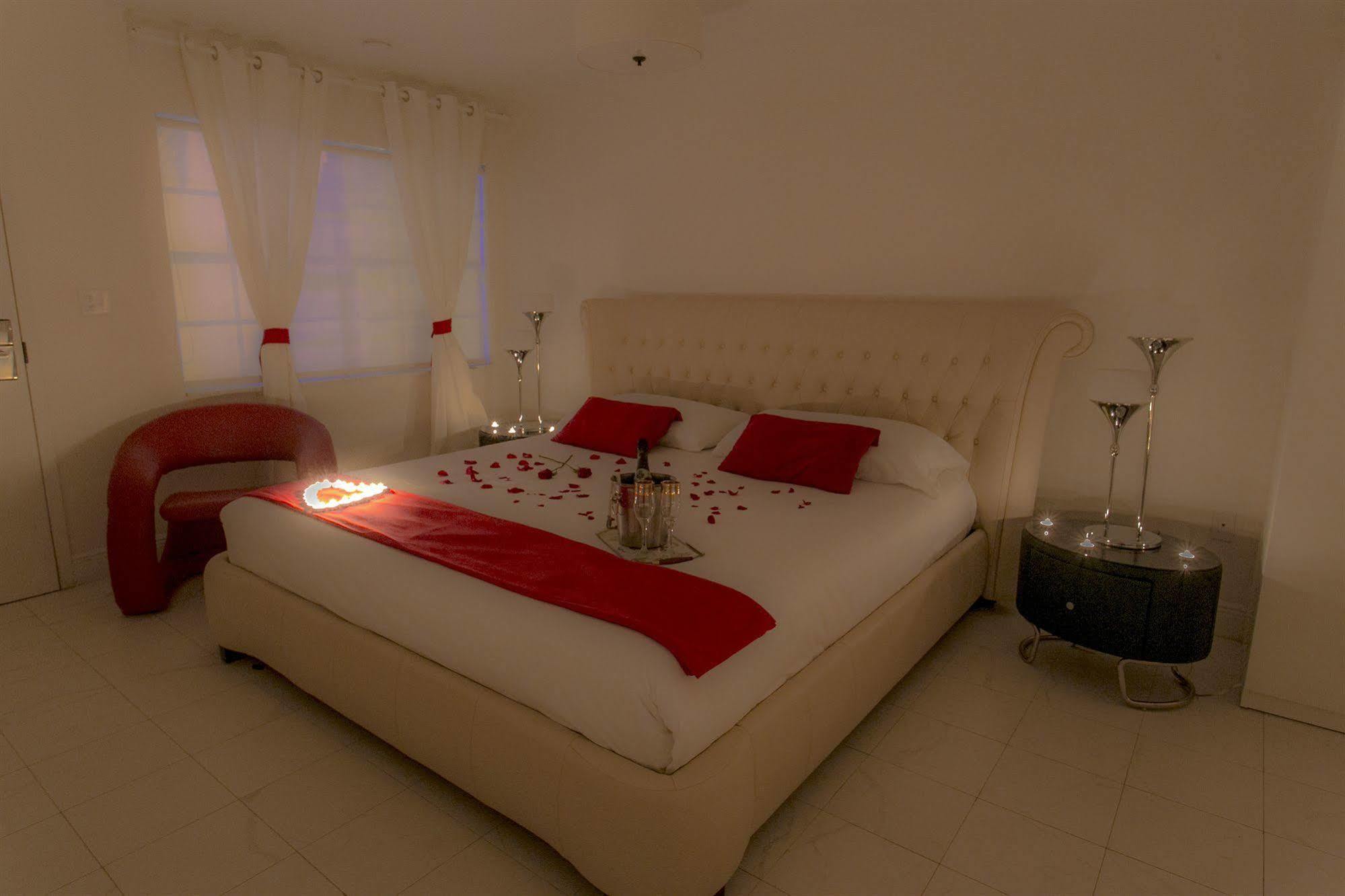 Oyo Hotel Coral Gables - Miami Airport Dış mekan fotoğraf